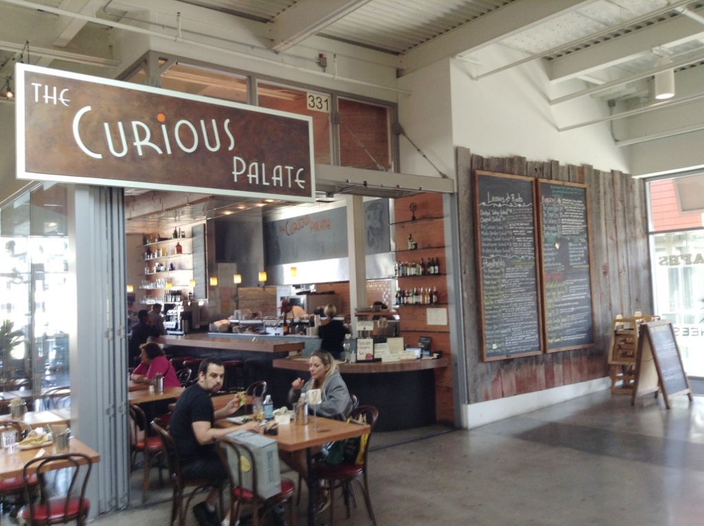 サンタモニカプレイスの屋上にある雰囲気もよいレストラン The Curious Palate Taekoのlaへいこう